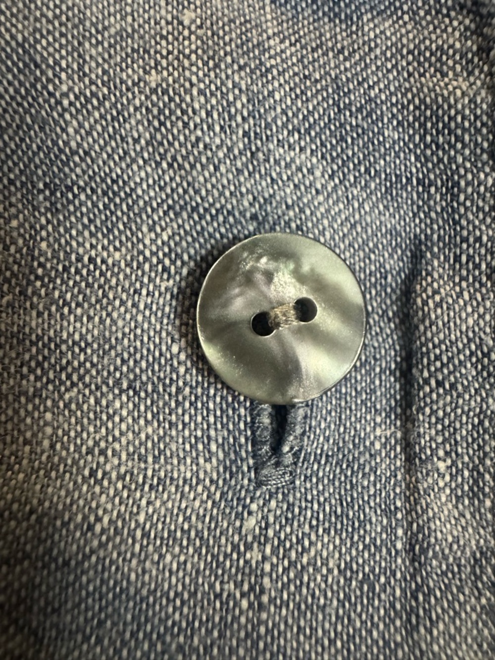 Theory Light Blue Linen Button-Down Shirt - Picture 4 of 9